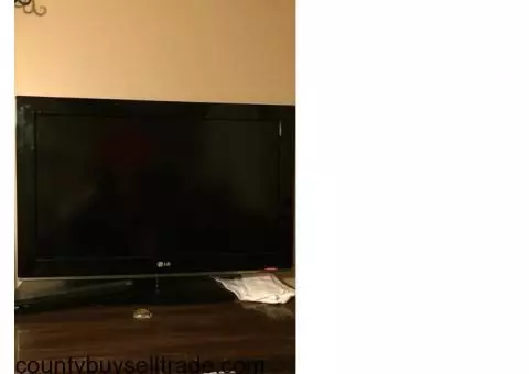 32 inch LG tv
