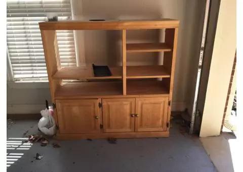 Free bookcase in Madison